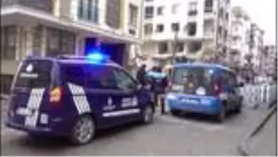 Bahçelievler'de çöken binanın enkazı kaldırıldı
