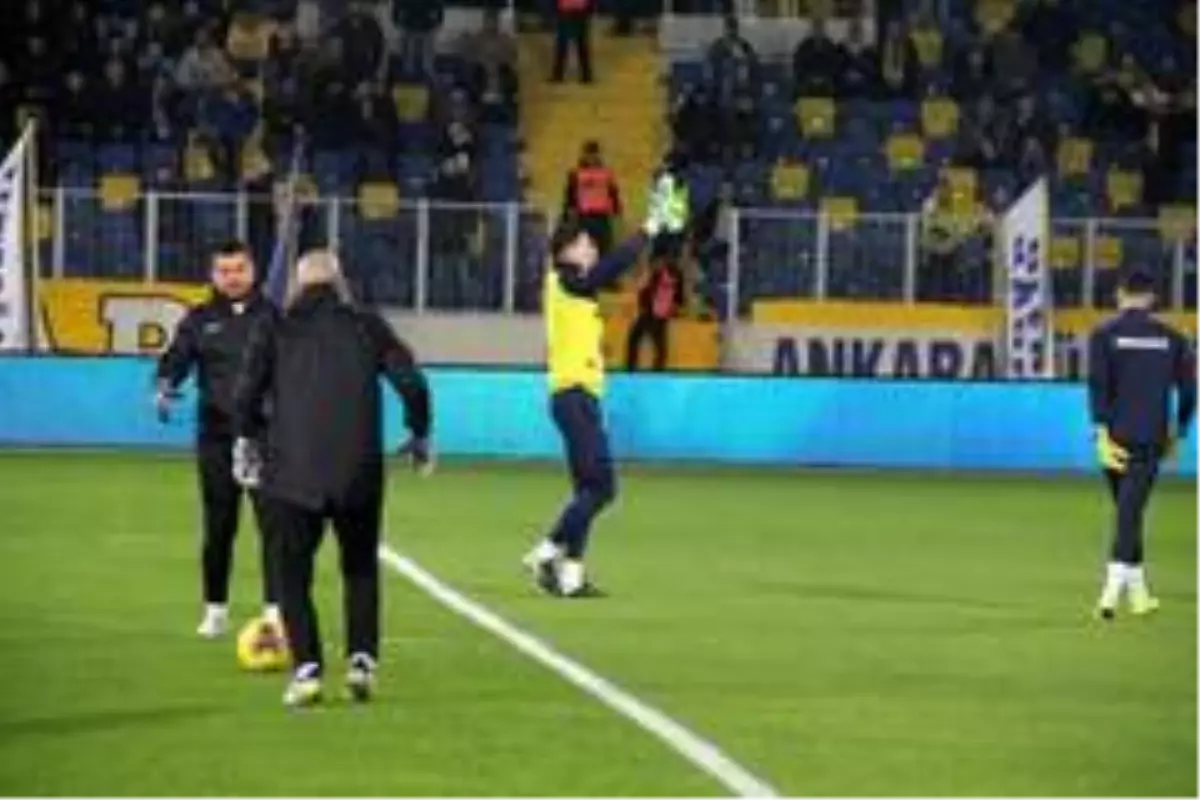 Başkentte Altay Bayındır'a sıcak karşılama