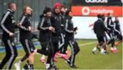 Beşiktaş, Trabzonspor maçı hazırlıklarına ara vermeden başladı Beşiktaş, Trabzonspor maçı hazırlıklarına ara vermeden başladı