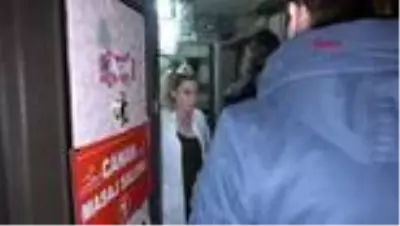 Polisten masaj salonlarına baskın! 45 bin lira para cezası kesildi Polisten masaj salonlarına baskın! 45 bin lira para cezası kesildi