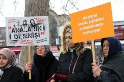 Diyarbakır annelerine Kayseri'den destek