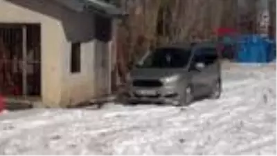 Erzurum cirit atları üşümesin diye soba yakıyorlar