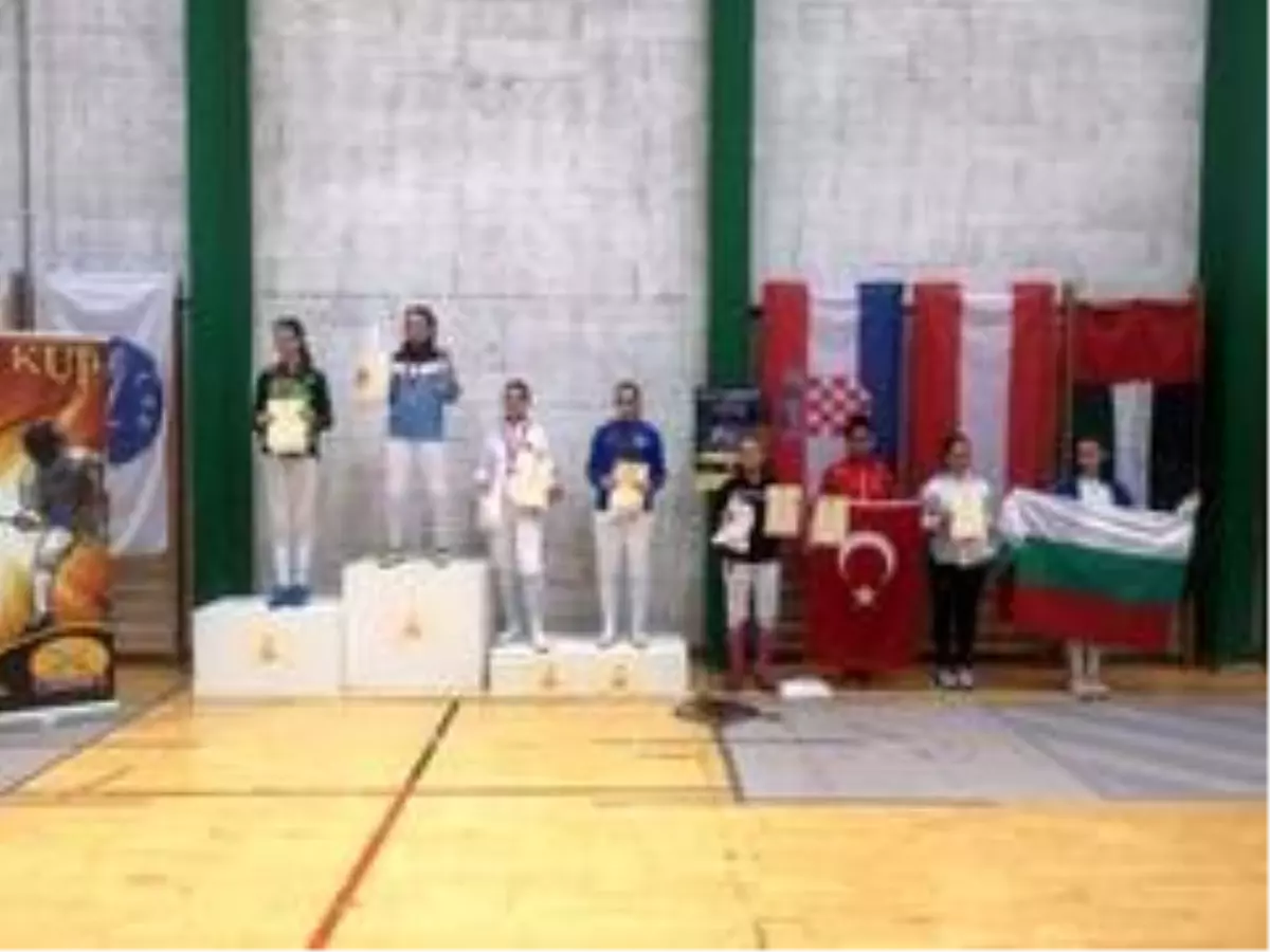 Eskrimde bronz madalya