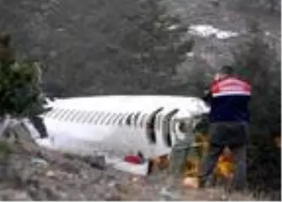 2007'de düşürülen Isparta uçağı ile ilgili bomba iddia: Yüzde 99 düşürüldü 2007'de düşürülen Isparta uçağı ile ilgili bomba iddia: Yüzde 99 düşürüldü