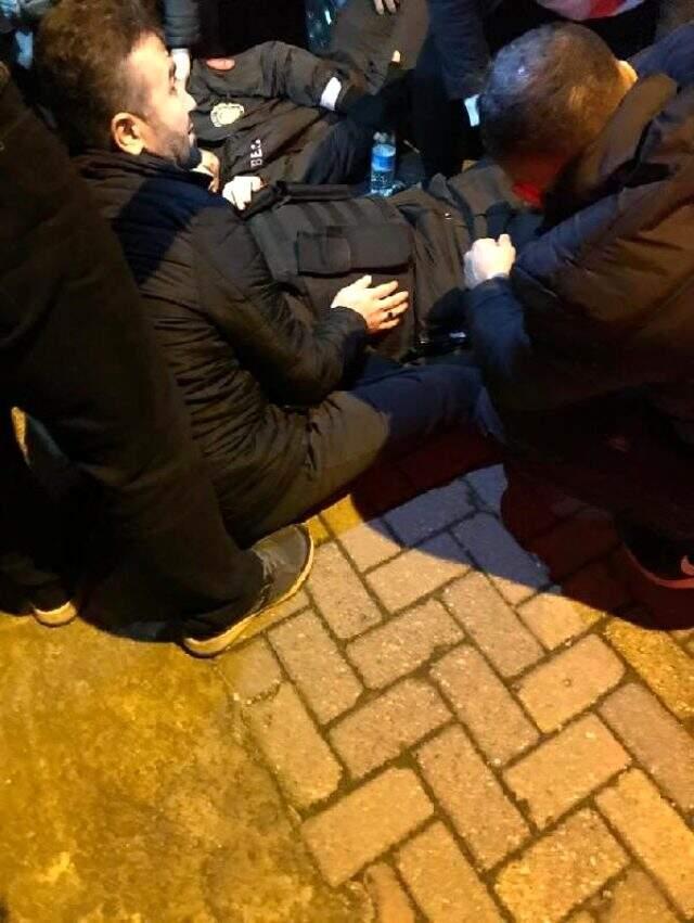 İstanbul'da GBT sorgusu yapan 3 bekçi bıçaklandı!