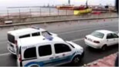 Tekirdağ'da iki grup arasında silahlı kavga: 1 ölü, 1 yaralı Tekirdağ'da iki grup arasında silahlı kavga: 1 ölü, 1 yaralı