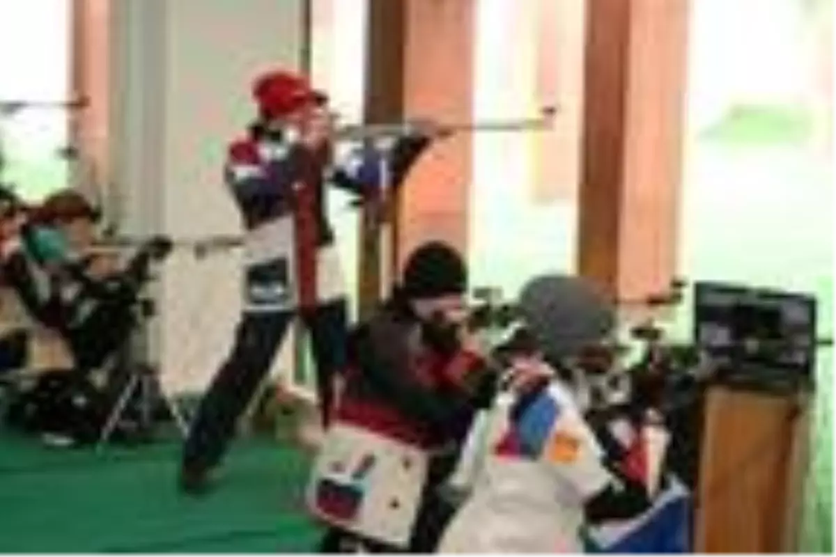 Türk, Rus ve İtalyan atıcılık milli takımları Mersin'de kampa girdi