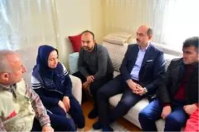 Yardım kampanyası başlatılan Samet'in ameliyat günü kesinleşti Yardım kampanyası başlatılan Samet'in ameliyat günü kesinleşti