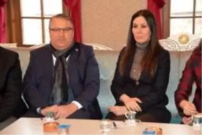 AK Parti'li heyet Yunus Emre Kültür Parkına hayran kaldı AK Parti'li heyet Yunus Emre Kültür Parkına hayran kaldı