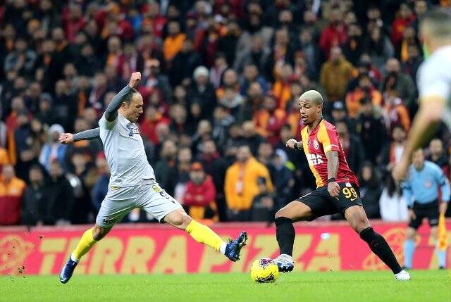 Galatasaray, Malatyaspor'u 1-0 yendi