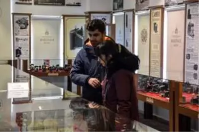 Malatya Fotoğraf Makinesi Müzesi ziyaretçilerin ilgisini çekiyor