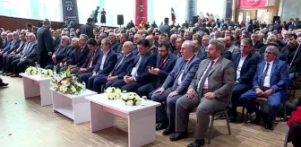 Saadet Partisi Genel Başkanı Karamollaoğlu, 'Eyüpsultan 7. Olağan Kongresi'ne katıldı