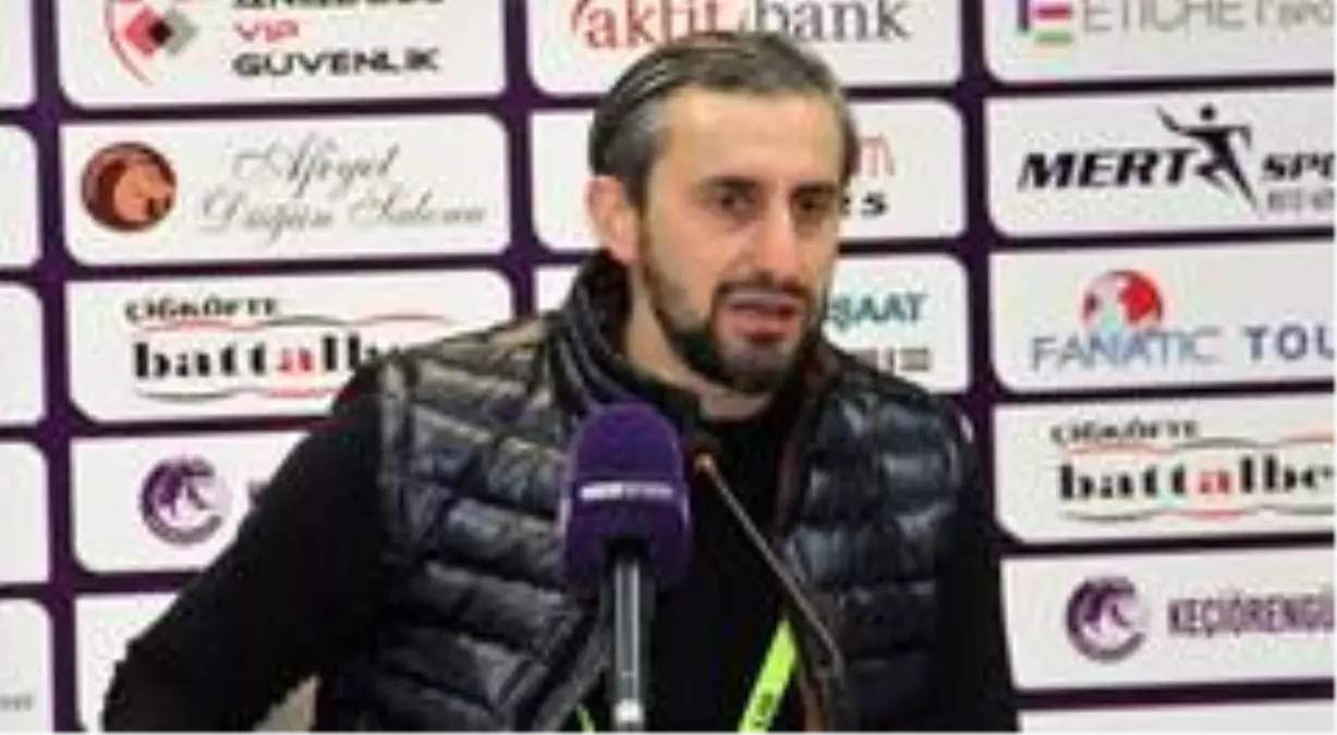 Serkan Özbalta: 'Gol yemeden temiz bir galibiyet aldık'