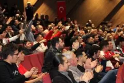 Balıkesirspor, forma gecesinde 17 bin forma sattı Balıkesirspor, forma gecesinde 17 bin forma sattı
