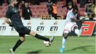 Ekol Hastanesi Balıkesirspor 0-5 İstanbulspor Ekol Hastanesi Balıkesirspor 0-5 İstanbulspor