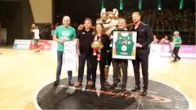 Enver Yücel: 'Basketboldaki Türk tecrübesini Birleşik Krallık'a taşıyacağız' Enver Yücel: 'Basketboldaki Türk tecrübesini Birleşik Krallık'a taşıyacağız'