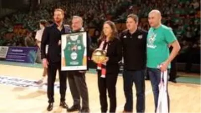 Enver Yücel: 'Basketboldaki Türk tecrübesini Birleşik Krallık'a taşıyacağız' Enver Yücel: 'Basketboldaki Türk tecrübesini Birleşik Krallık'a taşıyacağız'