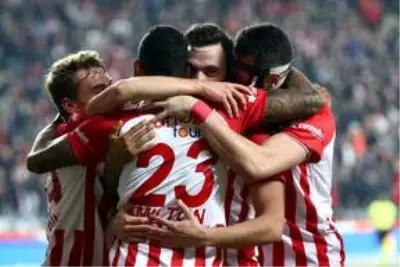 Futbol: Süper Lig Futbol: Süper Lig