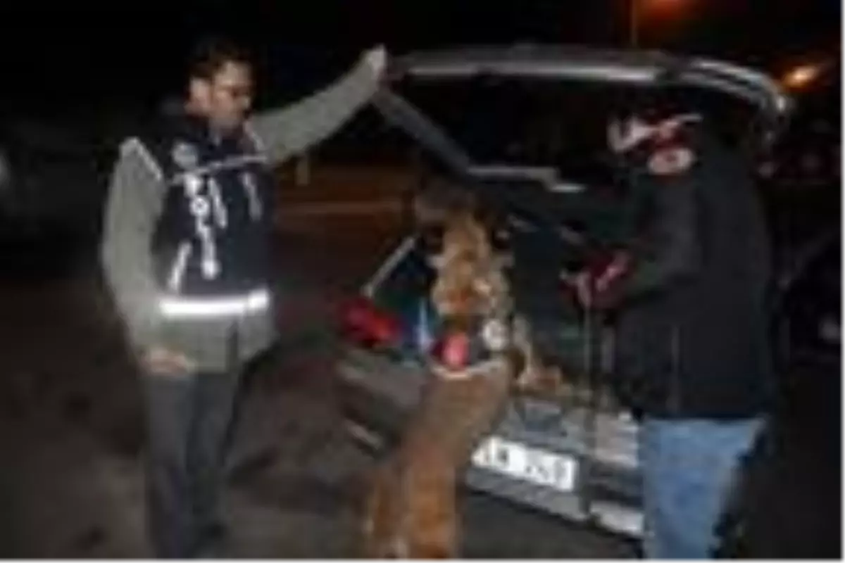 İç çamaşırından uyuşturucu çıktı