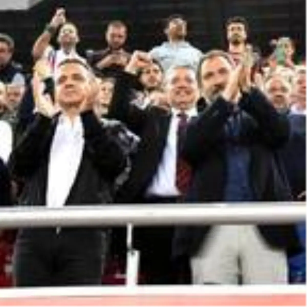 Karşıyaka'da Gökhan Şensan aday değil