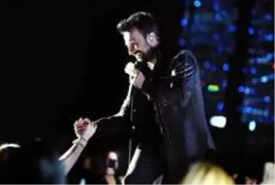 Megastar Tarkan'dan Monte Carlo'da muhteşem konser Megastar Tarkan'dan Monte Carlo'da muhteşem konser