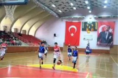 Potada yarı finale çıkan 4 bölge takımı belli oldu Potada yarı finale çıkan 4 bölge takımı belli oldu