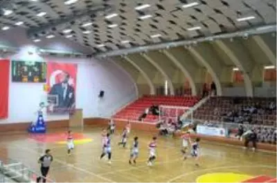 Potada yarı finale çıkan 4 bölge takımı belli oldu Potada yarı finale çıkan 4 bölge takımı belli oldu