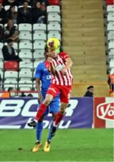 Süper Lig: Antalyaspor: 0 - Kasımpaşa: 0 (İlk yarı) Süper Lig: Antalyaspor: 0 - Kasımpaşa: 0 (İlk yarı)