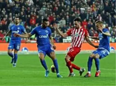 Süper Lig: Antalyaspor: 3 - Kasımpaşa: 1 (Maç sonucu) Süper Lig: Antalyaspor: 3 - Kasımpaşa: 1 (Maç sonucu)