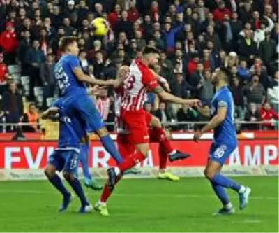 Süper Lig: Antalyaspor: 3 - Kasımpaşa: 1 (Maç sonucu) Süper Lig: Antalyaspor: 3 - Kasımpaşa: 1 (Maç sonucu)