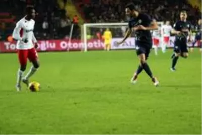 Süper Lig: Gaziantep FK: 2 - Çaykur Rizespor: 0 (Maç sonucu) Süper Lig: Gaziantep FK: 2 - Çaykur Rizespor: 0 (Maç sonucu)