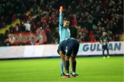 Süper Lig: Gaziantep FK: 2 - Çaykur Rizespor: 0 (Maç sonucu) Süper Lig: Gaziantep FK: 2 - Çaykur Rizespor: 0 (Maç sonucu)