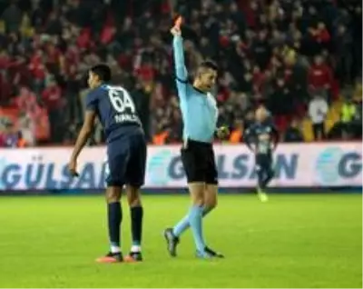 Süper Lig: Gaziantep FK: 2 - Çaykur Rizespor: 0 (Maç sonucu) Süper Lig: Gaziantep FK: 2 - Çaykur Rizespor: 0 (Maç sonucu)