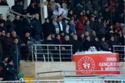 Yazgan: 'Isparta Valisi yalnız değildir' Yazgan: 'Isparta Valisi yalnız değildir'