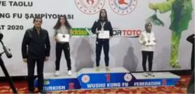 Yunusemreli wushucular Antalya'dan madalyalarla döndü Yunusemreli wushucular Antalya'dan madalyalarla döndü