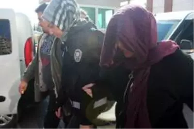 100 bin TL'lik vurgun yaptılar, adliyeye böyle sevk edildiler 100 bin TL'lik vurgun yaptılar, adliyeye böyle sevk edildiler