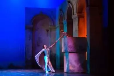 Antalya Devlet Opera ve Balesi Romeo ve Juliet i bu sezon son kez sahneledi