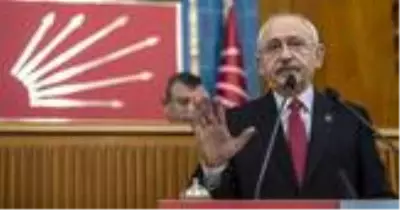 Avukatıyla aralarında geçen tazminat diyaloğunu anlatan Kılıçdaroğlu'nun sözleri ayakta alkışlandı