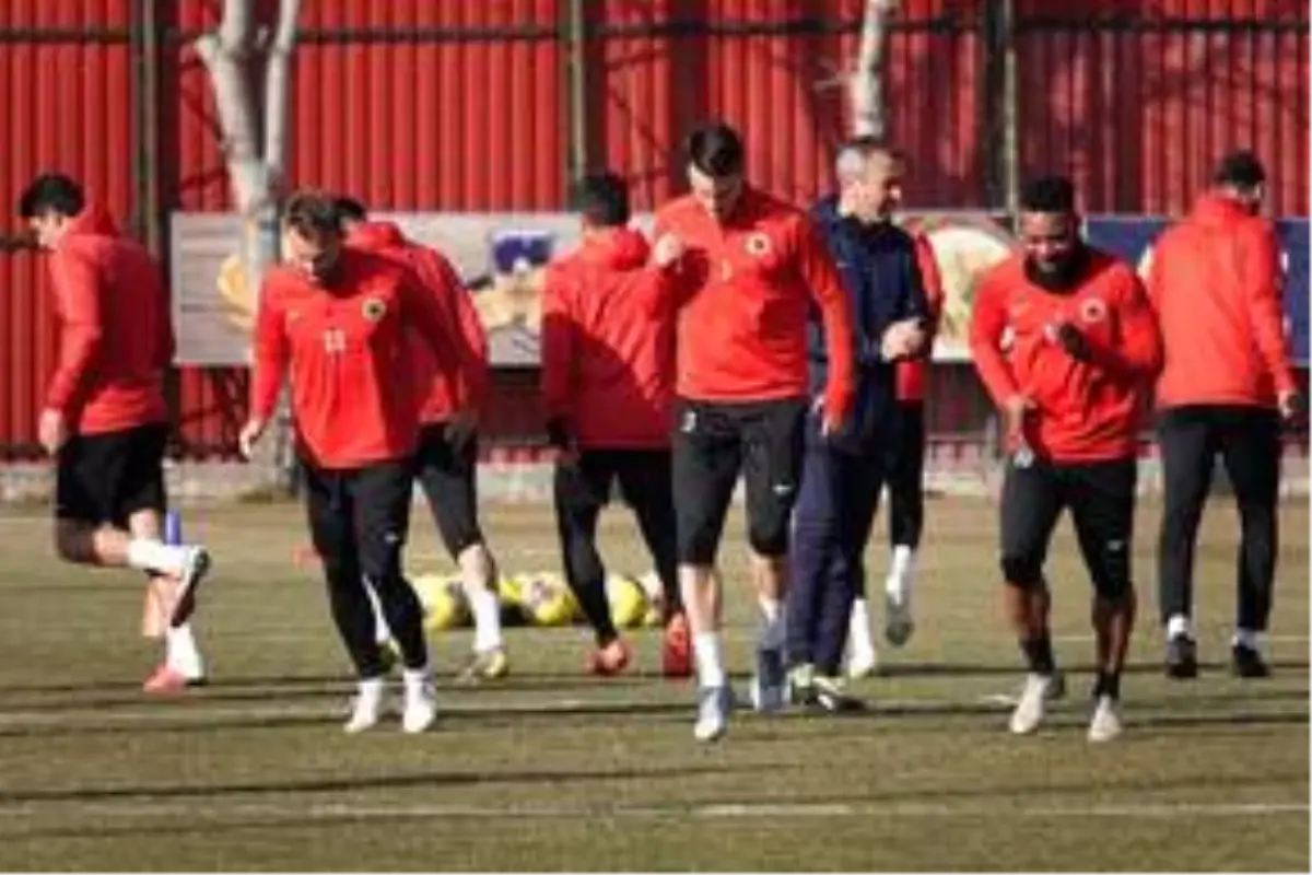 Gençlerbirliği'nde başkent derbisi hazırlıkları başladı