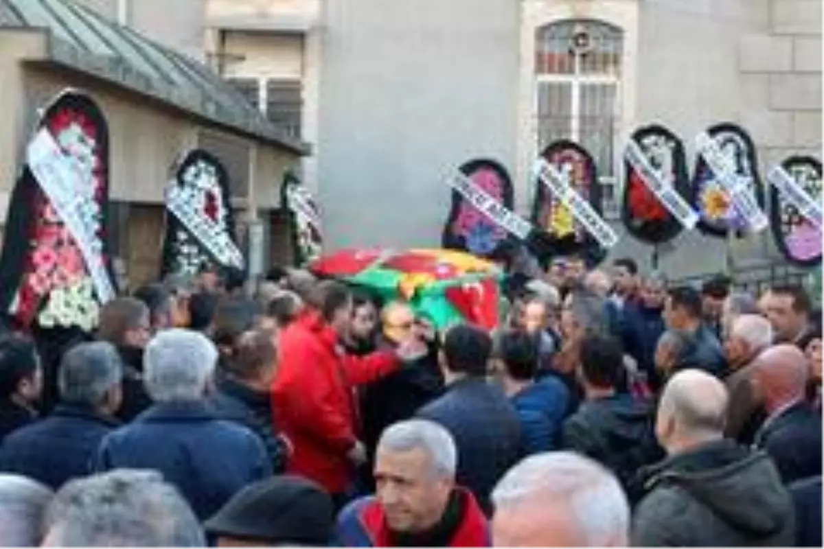 Organları 6 kişiye umut olan gazeteciye hüzünlü veda