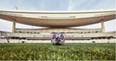 Şampiyonlar Ligi finaline İstanbul temalı top Şampiyonlar Ligi finaline İstanbul temalı top