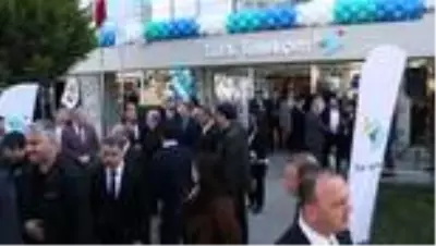 Türk Telekom'un yenilenen Atakum Müşteri Merkezi hizmete girdi Türk Telekom'un yenilenen Atakum Müşteri Merkezi hizmete girdi