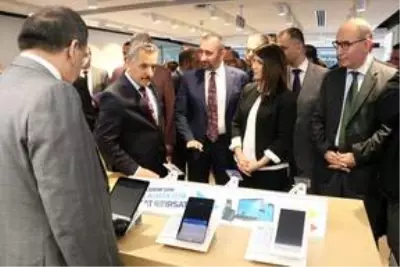 Türk Telekom'un yenilenen Atakum Müşteri Merkezi hizmete girdi Türk Telekom'un yenilenen Atakum Müşteri Merkezi hizmete girdi