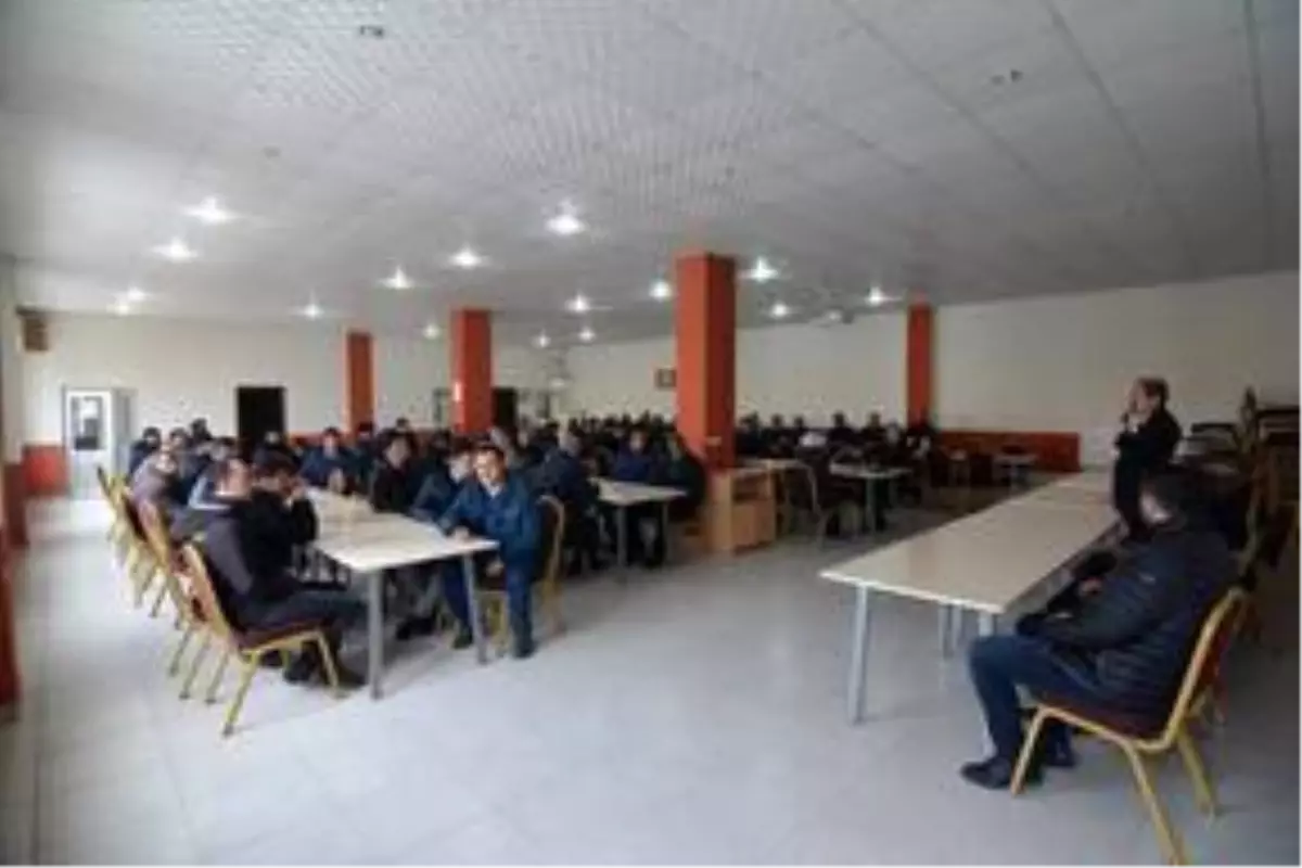 Adilcevaz Belediyesi personel alacaklarını ödedi