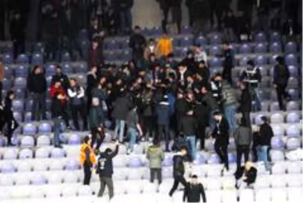 Afyonkarahisar'da polise kavgalı doğum günü sürprizi!