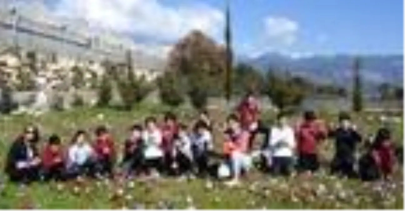 Demre'ye bahar erken geldi