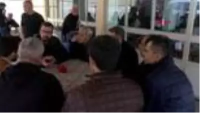 Selam verip aldığı herkesi dolandırdı! 4 milyon TL toplayıp ortadan kayboldu Selam verip aldığı herkesi dolandırdı! 4 milyon TL toplayıp ortadan kayboldu