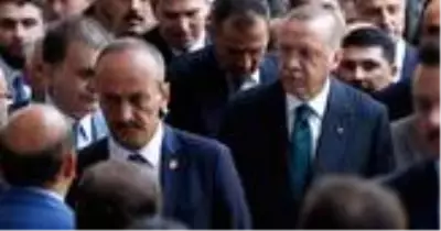 Erdoğan'a Abdullah Gül'ün açıklamaları soruldu, tek cümlelik yorum yaptı: Kendi işimize bakalım