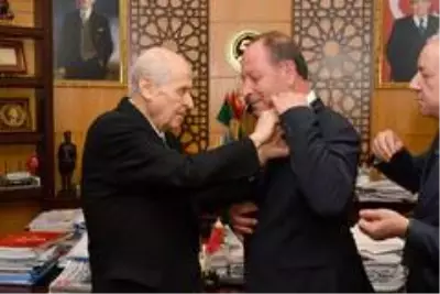 Ereğli Belediye Başkanı Hüseyin Oprukçu, MHP'ye katıldı Ereğli Belediye Başkanı Hüseyin Oprukçu, MHP'ye katıldı