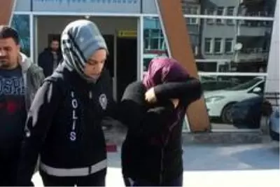 Evlerden 100 bin TL'lik soygun yapan şahıslardan biri tutuklandı Evlerden 100 bin TL'lik soygun yapan şahıslardan biri tutuklandı